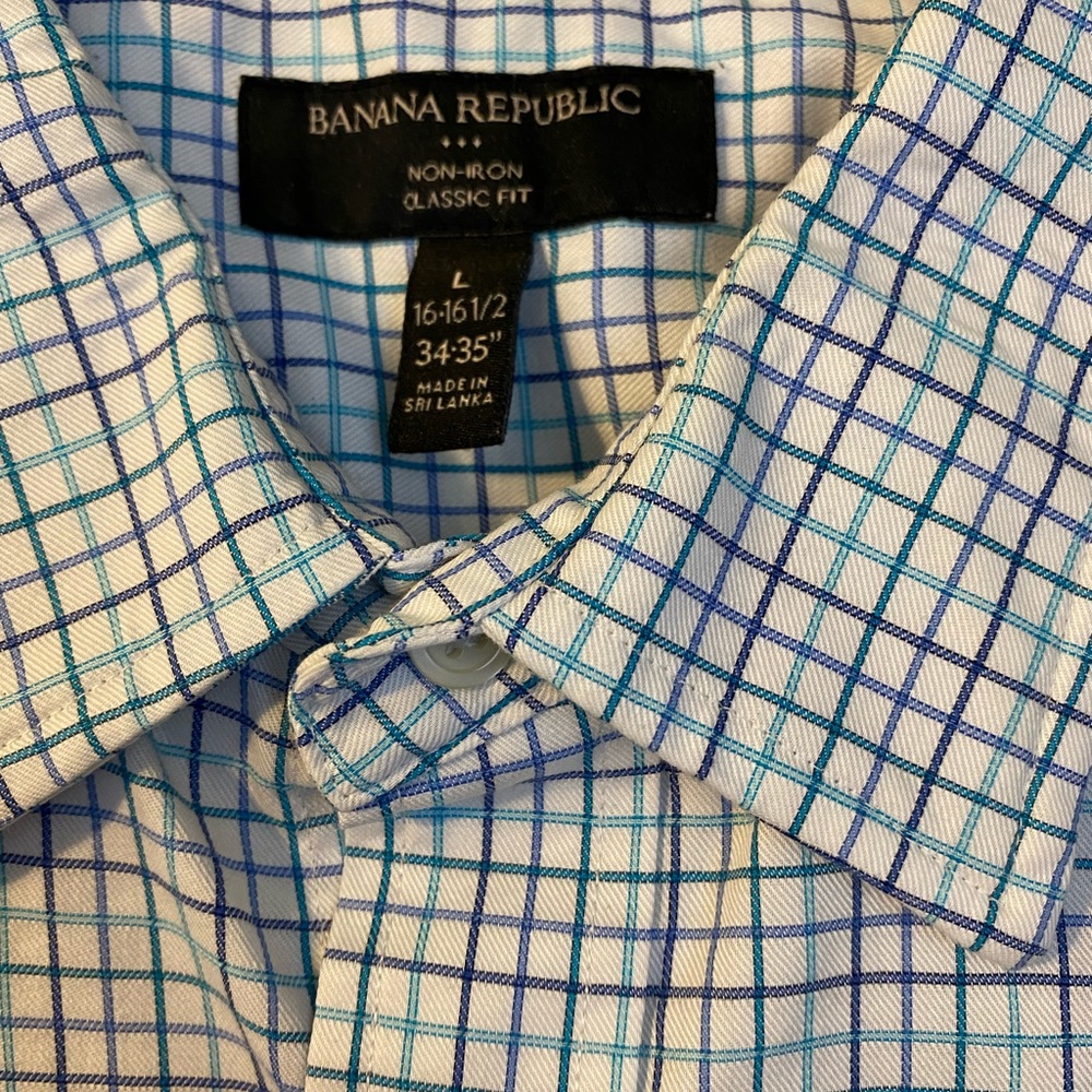 Banana Republic White and Multi-Blue Plaid Button Down Dress Shirt